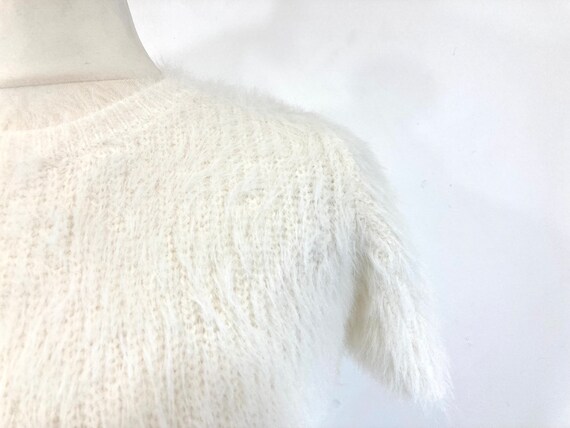 Cropped Sweater / Zara / White / Fluffy / Pullove… - image 4
