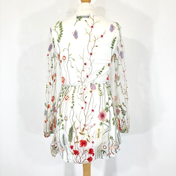 Buy Embroidered Dress / Boohoo / White / Red / Sheer / Floral / Modern  Vintage / Size UK 10 Online in India