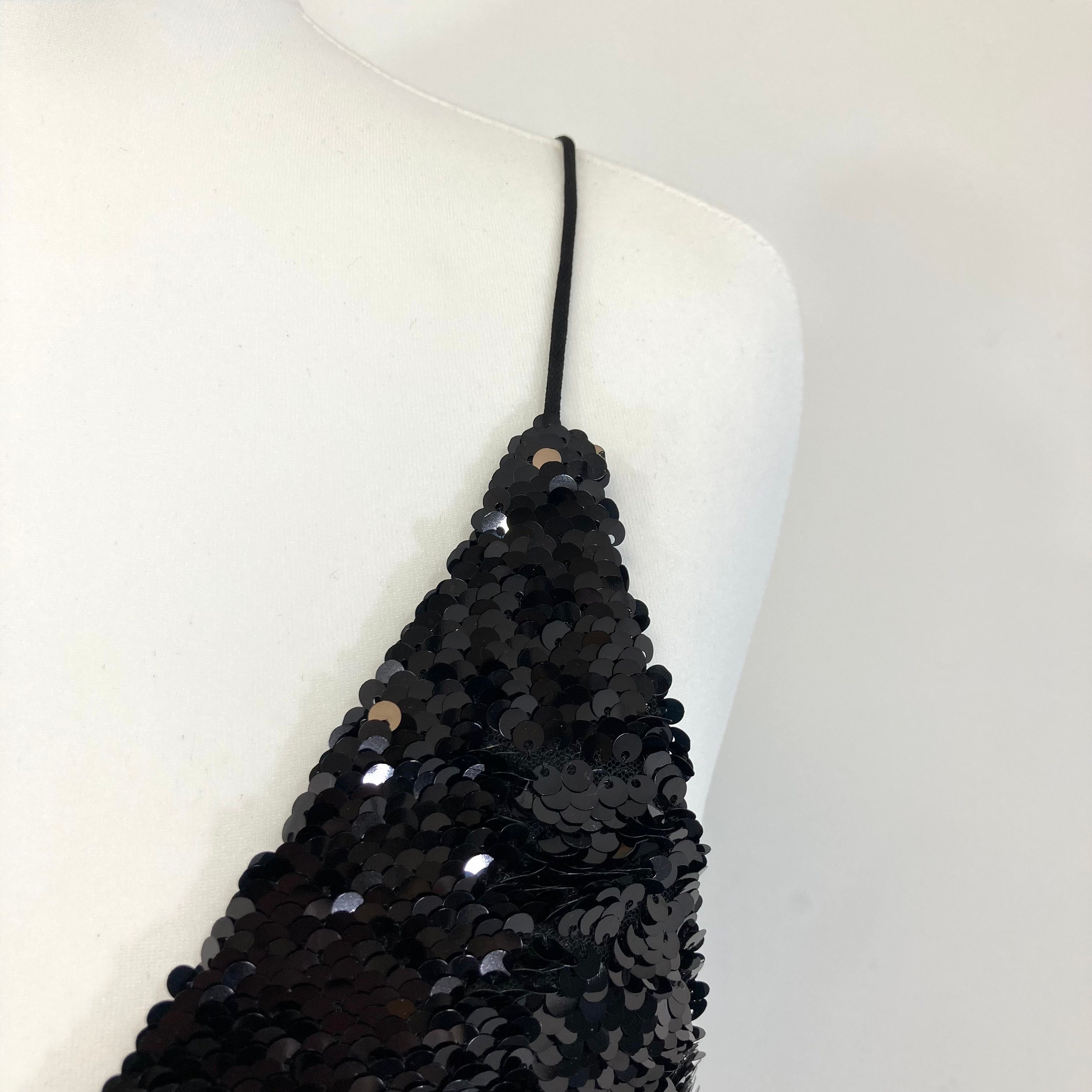 Top Dos-nu ZARA à Paillettes Noires - Taille M, Occasion Très Bon état