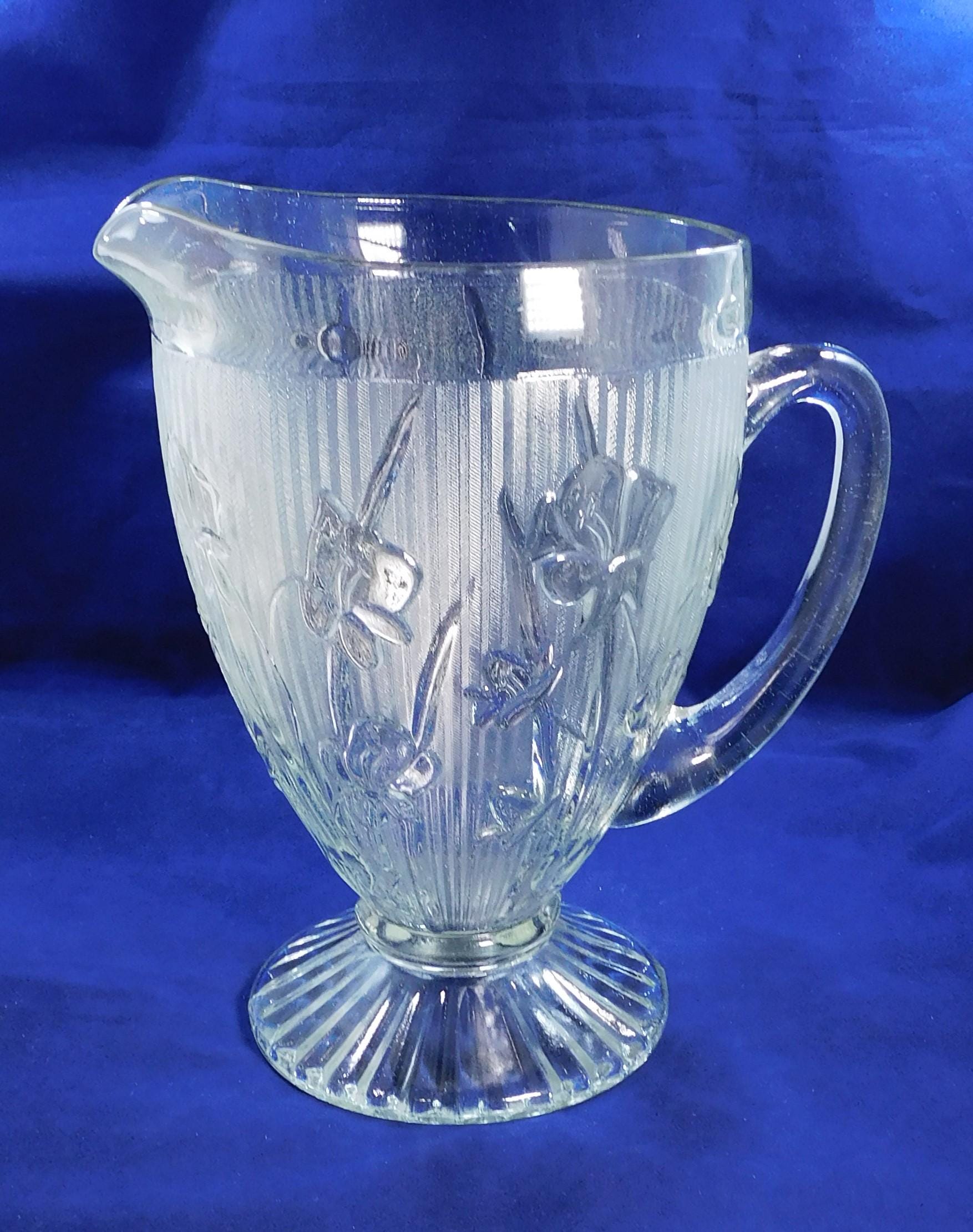 Vintage Jeannette Iris & Herringbone Clear Glass 56 Oz Pitcher