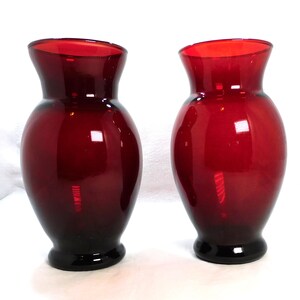 Anchor Hocking Pair Royal Ruby Glass 6.25" Tall Flared Top Vases: MCM Decor
