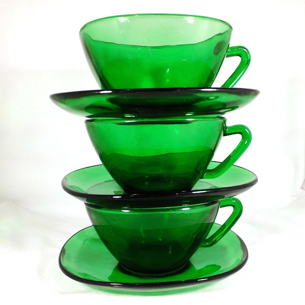 Vintage Anchor Hocking Forest Green Set 3 Large Cups 4" Across & 3 Saucers 5 7/8" Across MCM Dinnerware Party Holiday Tableware