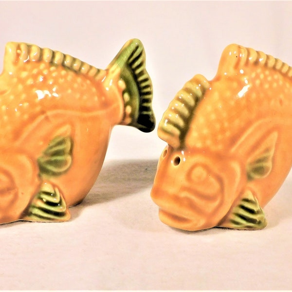 Large Fish Salt & Pepper Shakers Ceramic Shiny Glaze Yellow Green Fins 2.75" Tall Vintage 1950s Knick Knacks