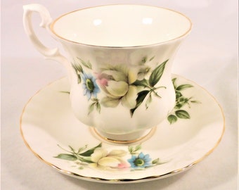 Richmond England Bone China Cup & Saucer Set Pink Blushed White Rose Design Gold Trim Vintage China Teacup