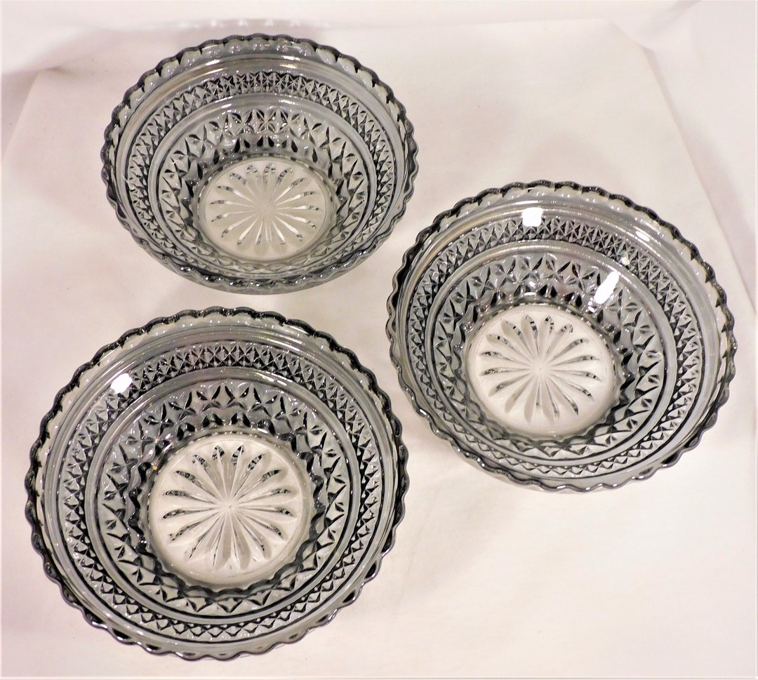 Anchor Hocking Wexford Pattern Set 3 Fruit Dessert Dishes Etsy