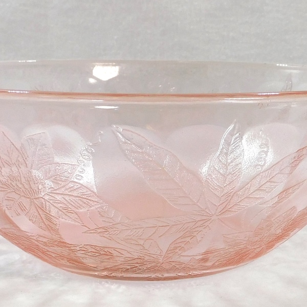 Jeannette Pink Glass Bowl Floral Poinsettia Patterned Sides 7.75" Across Vintage Depression Era Shabby Chic Party Wedding Tableware