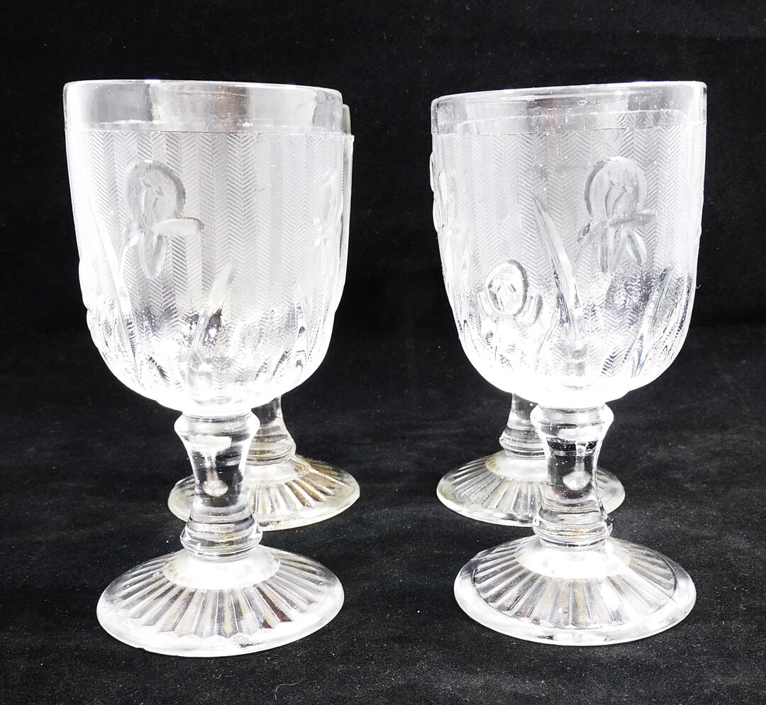 Glass Set 4 Iris & Herringbone Clear Wine Cordial Goblets 4.