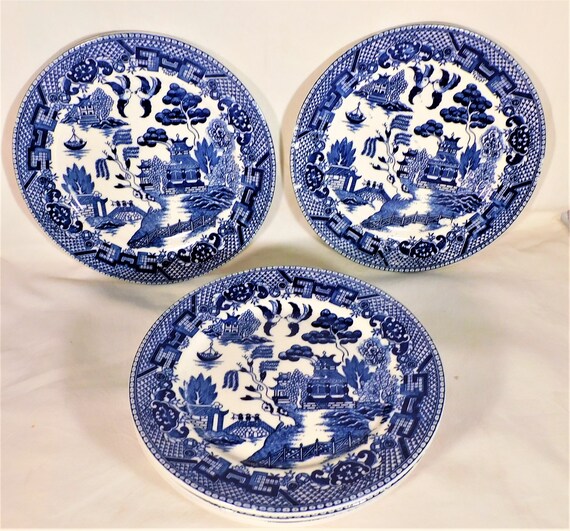 Vintage Blue Willow Pattern 6" Bread & Butter Plates Set of 4 
