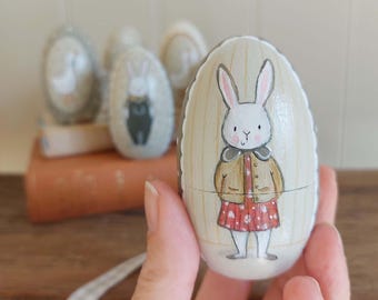 Hand painted wooden eggs / Fillable Little Wooden Easter egg / Hand Painted Egg
