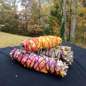 Handmade White Sage Bundle (With and Without Rose Petals)