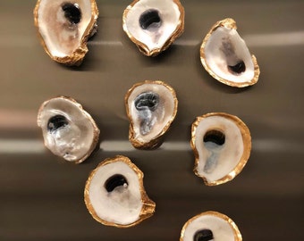 Oyster magnets