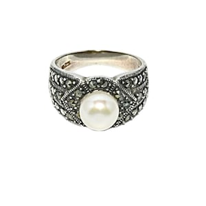 Natural pearl ring,Nest pearl ring,Silver ring with pearl,Genuine pearl ring,Gift for her,Pearl jewellery.