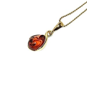 Natural amber pendant,Genuine amber pendant,Gold pendant with amber,Gift for her,Delicate amber pendant,Genuine Baltic amber.