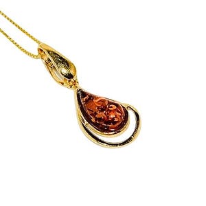 Elegant amber pendant necklace,Genuine amber pendant,Gold pendant with amber,Natural amber pendant,Gift for her,Genuine Baltic amber.