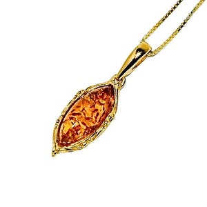 Natural amber pendant,Genuine amber pendant,Delicate amber pendant,Genuine Baltic amber,Gift for her,Everyday amber pendant,Amber jewellery.