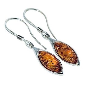 Genuine amber earrings,Natural amber earrings,Silver earrings with amber,Gift for her,Everyday amber earrings,Genuine Baltic amber.