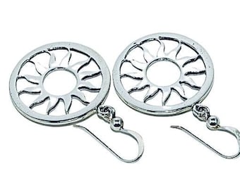 Increíbles pendientes de plata, pendientes de sol, pendientes de sol de plata, regalo para ella, joyas de plata.