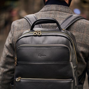 designer backpack for men louis vuitton