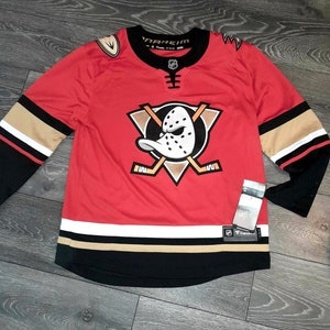 SIGNED REAL Anaheim Ducks - Team Signed Jersey! 100% Authentic