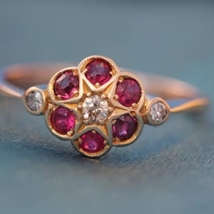 Antique 18ct Gold Diamond Ruby Cluster Ring