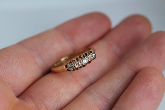 Antique Edwardian 18ct Gold Diamond Ring - image 9
