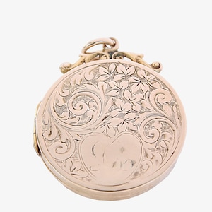 Antique Edwardian 9ct Gold Back & Front Ivy Engraved Locket