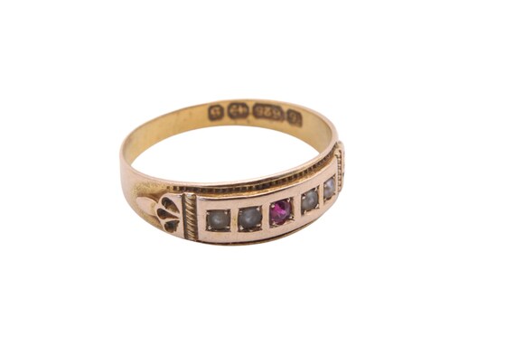 Antique 15ct Gold Ruby & Pearl Gypsy Ring - image 3