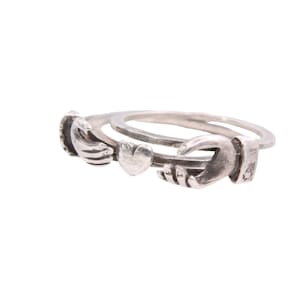 Vintage Sterling Silver Opening Hands Heart Gimmel Ring