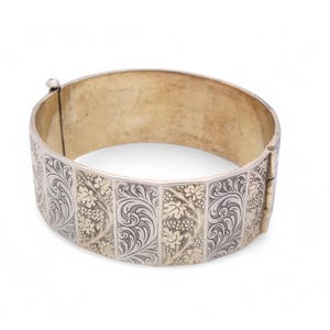 Antique Sterling Silver Guilt Flower Bangle, 71g