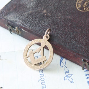 Antique 9ct Gold Masonic Pendant