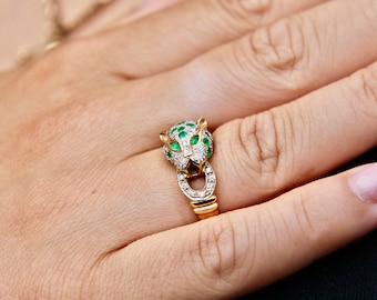 18ct Gold Diamond and Emerald Panther Ring