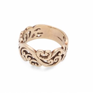 Anillo vintage floral de oro de 9 quilates