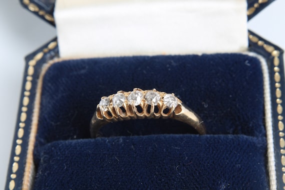 Antique Edwardian 18ct Gold Diamond Ring - image 2