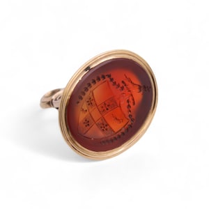 Antique 9ct Gold Carnelian Falcon Intaglio Seal Pendant