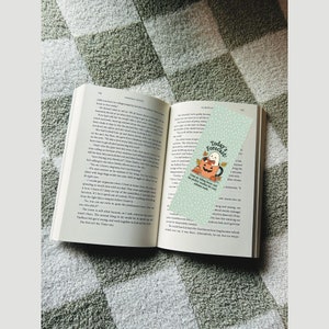 Fall Bookmark, Halloween Bookmark, Spooky Bookmark, Book Lover Gifts, Bookish Merch, Gift for Reader, Bookish Girly Gift, Book Club Bookmark
