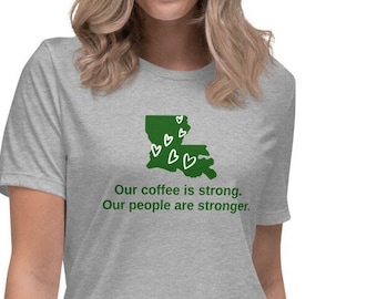 Unser Kaffee ist stark, unsere Leute sind stärker, Frauen entspanntes T-Shirt