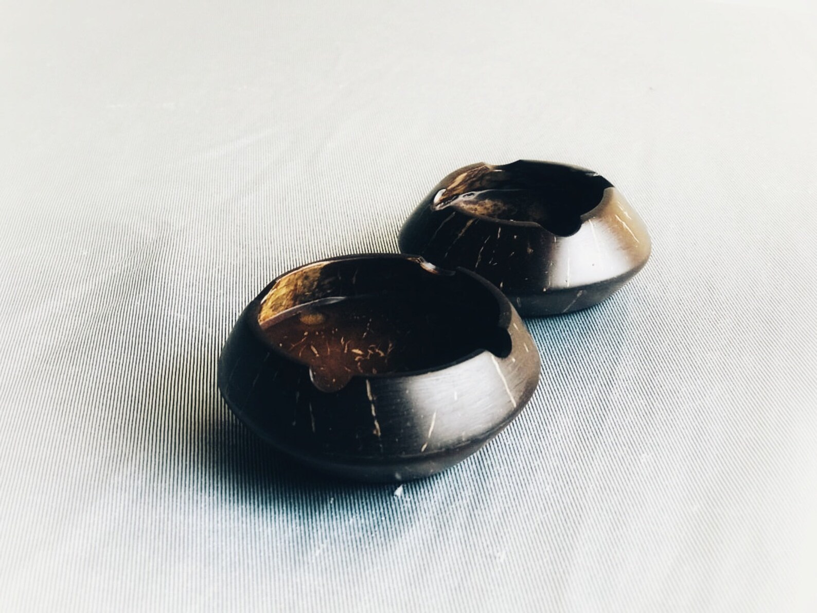 2 PCS Hand Made Coconut Shell Ashtrays Etsy