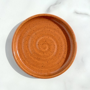 Handmade Ceramic Pedestal Pet Bowl: Whisker-Friendly, Non-Tip Orange