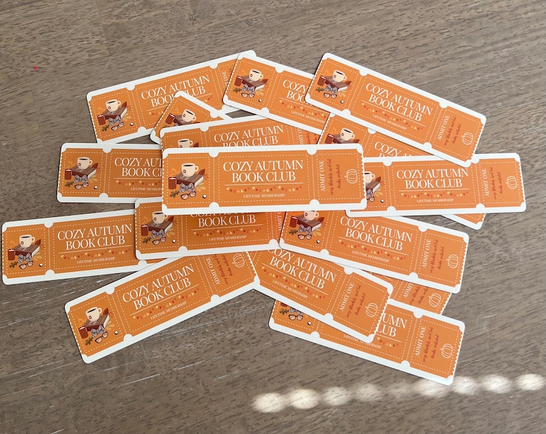 Cozy Autumn Book Club Bookmark | Custom Fall Bookmark | Gifts for Book Lovers and Readers | Bookish | Booktok bild 2
