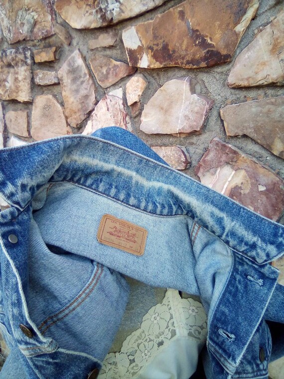 Levi's 1980's Snap Up Trucker Denim Jean Jacket - image 10