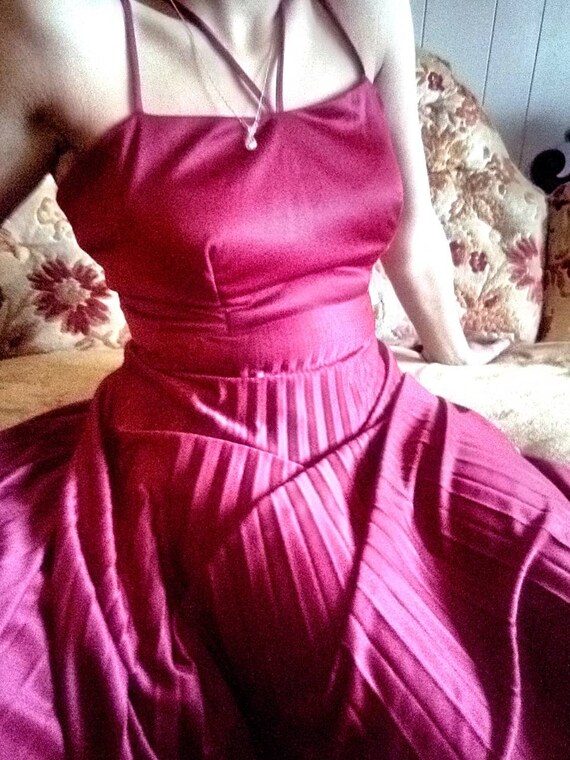 Romantico vestido con falda de acordeon de los anos 70 JC Penney Vintage Original Etsy Mexico