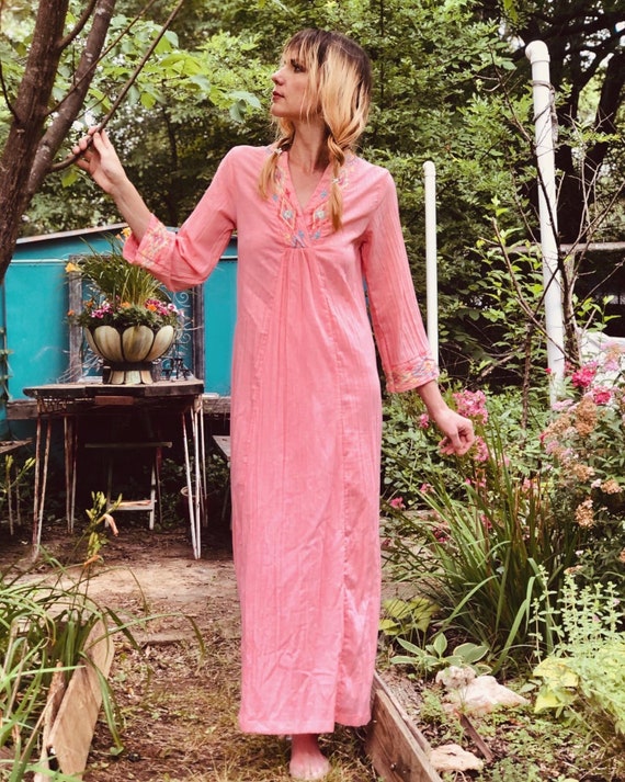 Hippie Gauze Maxi 1960s / 1970s Boho Kaftan w/ So… - image 8