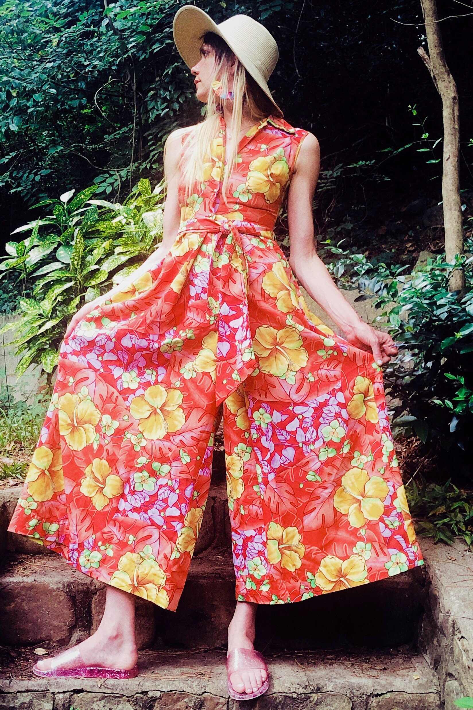 Hawaiian Flower Print 1960s / 1970s Palazzo Resort Wear Jumper - Etsy