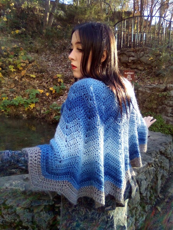 Hand Knitted Shawl/Soft Yarn/Vintage Made Blues and G… Gem