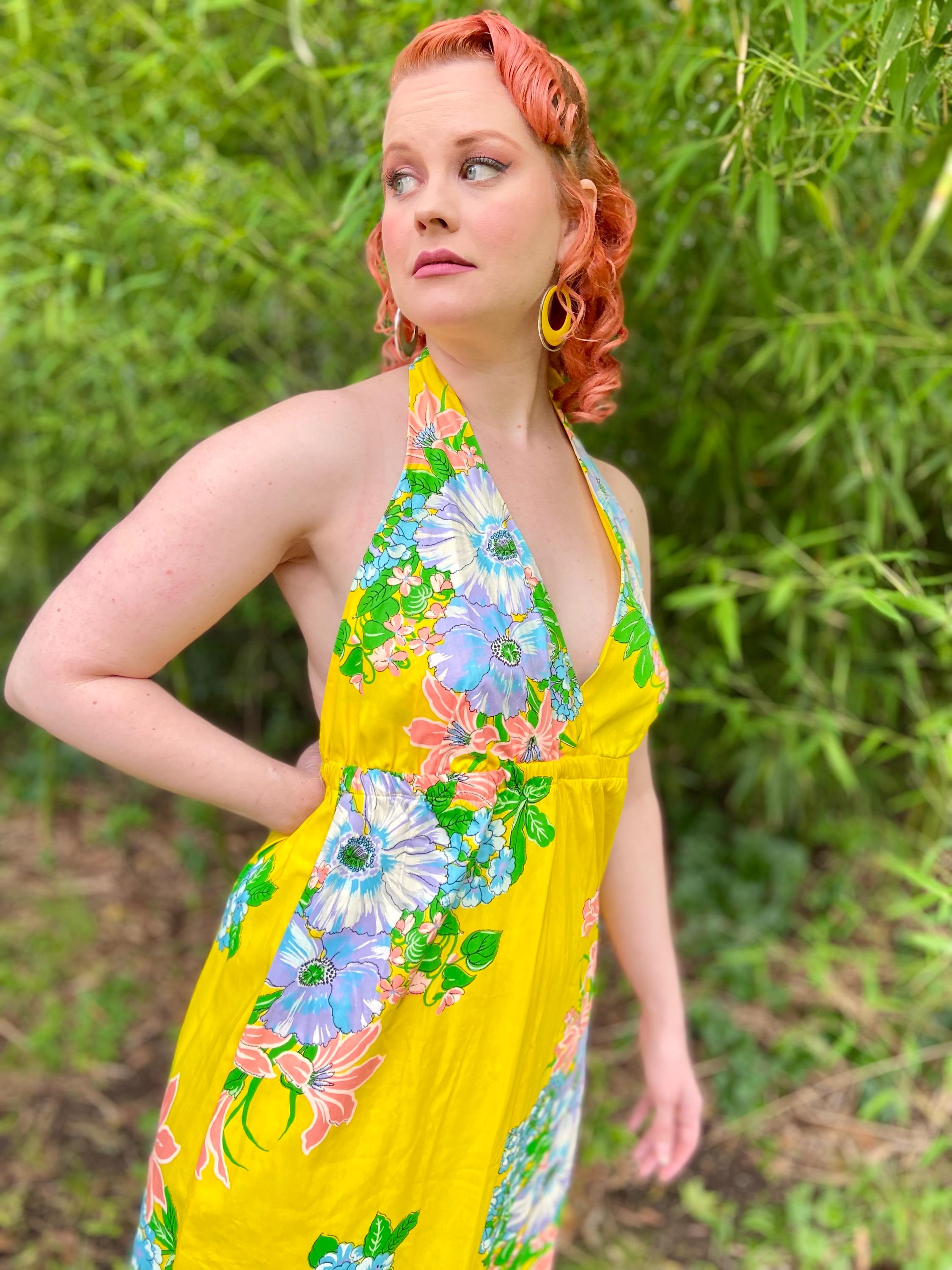 657 Floral  Halter Hawaii dress main image 1