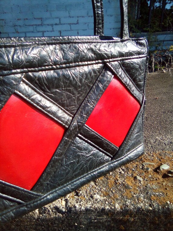 1960's /70's Black Leather With Red Inlay Purse B… - image 7