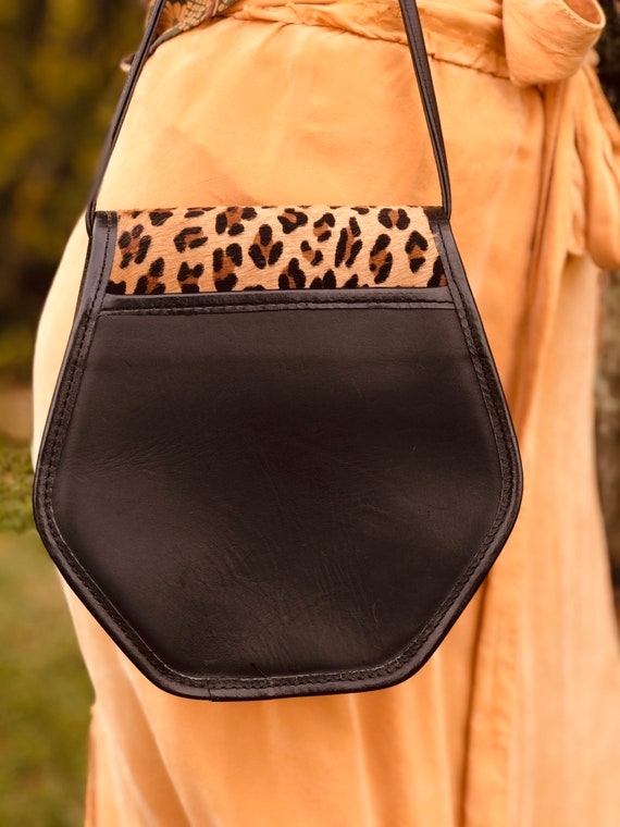 1980s / 1990s Hexagon Leopard Print Cowhide Black… - image 4