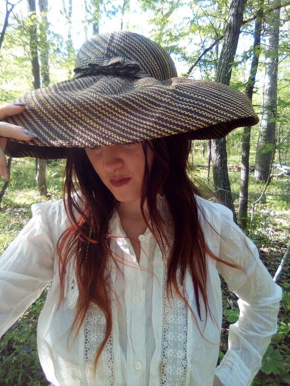 Oversized Swirl Design Straw Hat/Lightweight/Vaca… - image 6