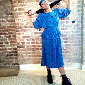 Lady Carol of New York / Rocker Glam 1980&#39;s Blue with Pop Art Design / Poof Sleeves / Ruffled Elastic Waist with Matching Cloth Belt