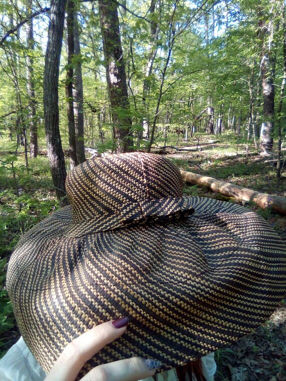 Oversized Swirl Design Straw Hat/Lightweight/Vaca… - image 7